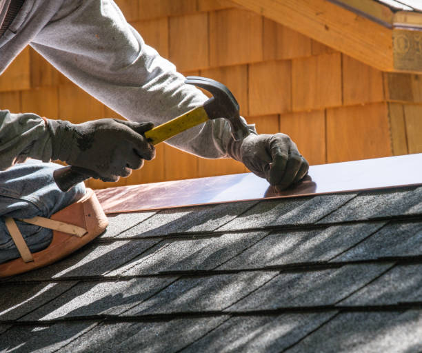 Best Best Roofing Contractors  in Marquette, MI